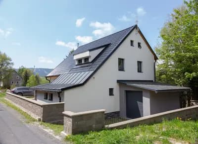 Chalupa Háj 109 — exteriér detail